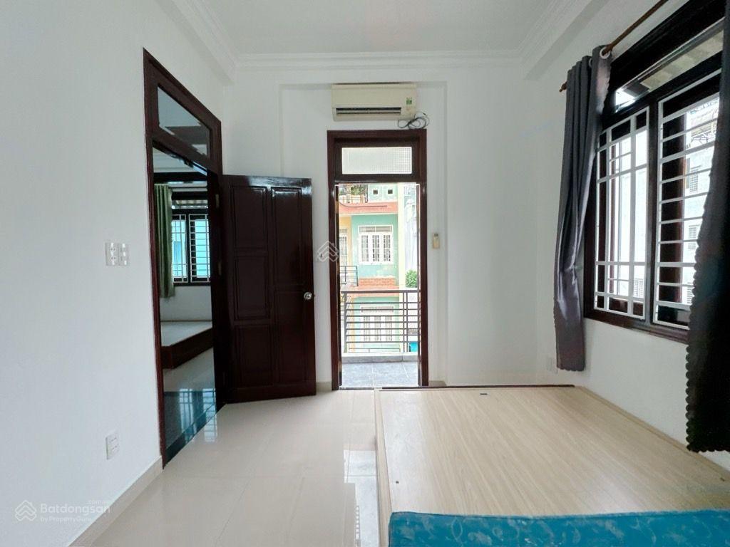 Nhà đường nguyễn thị thập  phường tân hưng  quận 7  5 tầng  ngang 7m2