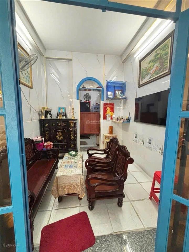 Bán nhà riêng 2 lầu  12p khép kín cho thuê  thu nhập 30tr/ t  bùi văn ba, quận 7  100m2