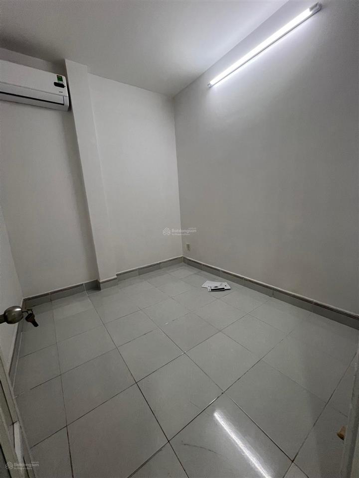 Bán nhà riêng ,gần him lam tâng hưng quận 7, 2 tầng dt 4x12.5m2 , chỉ 6,5 tỷ