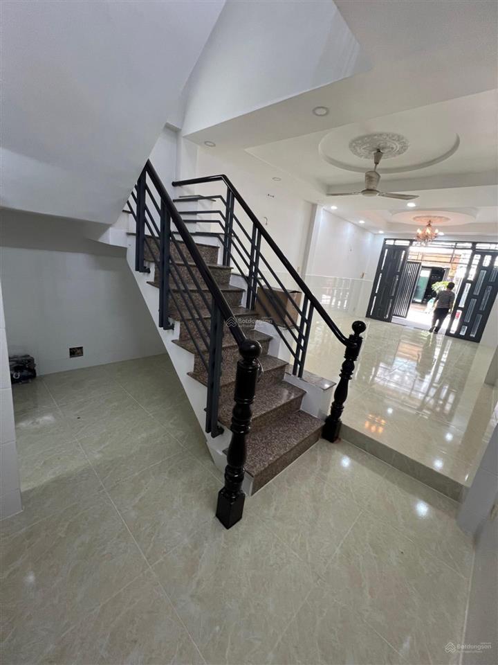 Bán nhà riêng ,gần him lam tâng hưng quận 7, 2 tầng dt 4x12.5m2 , chỉ 6,5 tỷ