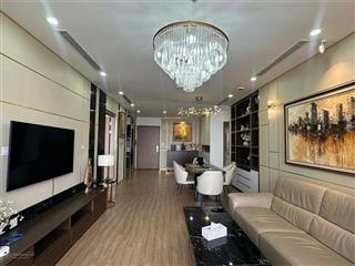 Bán căn hộ 3 ngủ sáng tầng trung hướng mát view hồ điều hòa