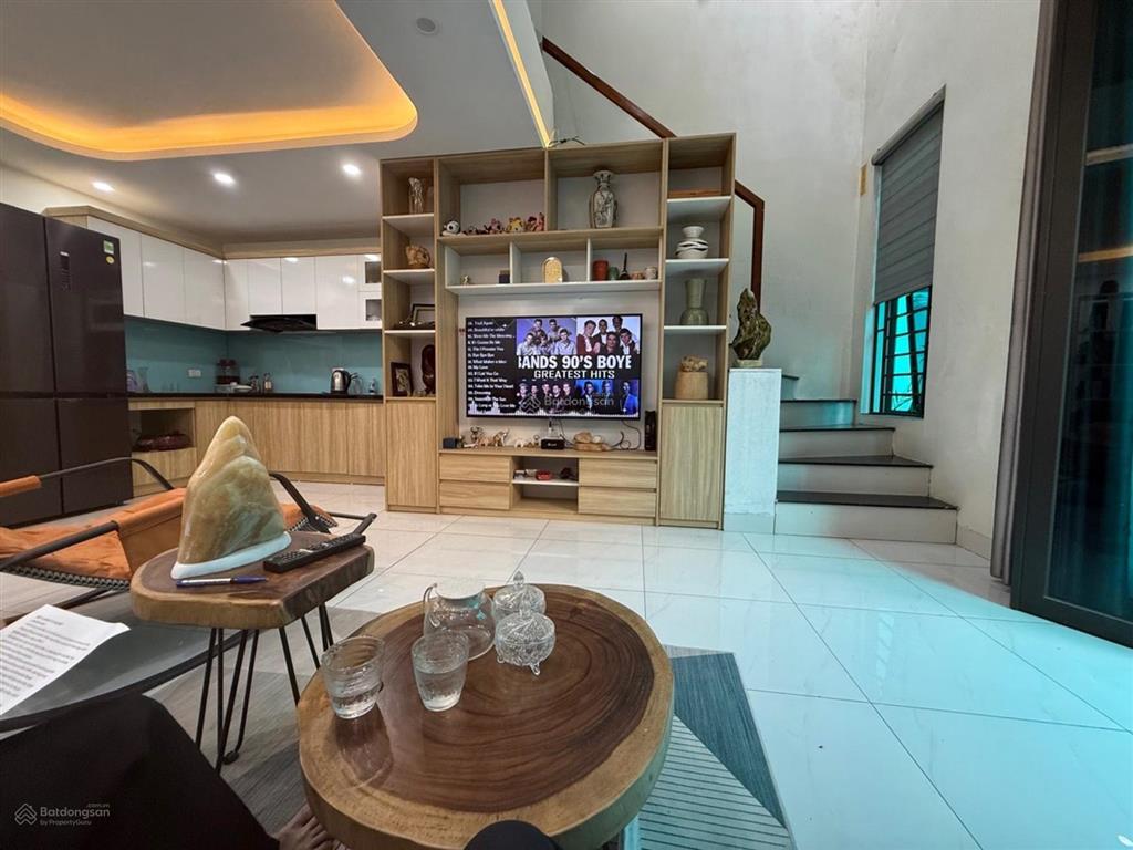 Nhà đẹp ngõ thoáng yên tĩnh nội thất xịn xách vali về ở ngay! gần kđt an khánh, ngõ rộng