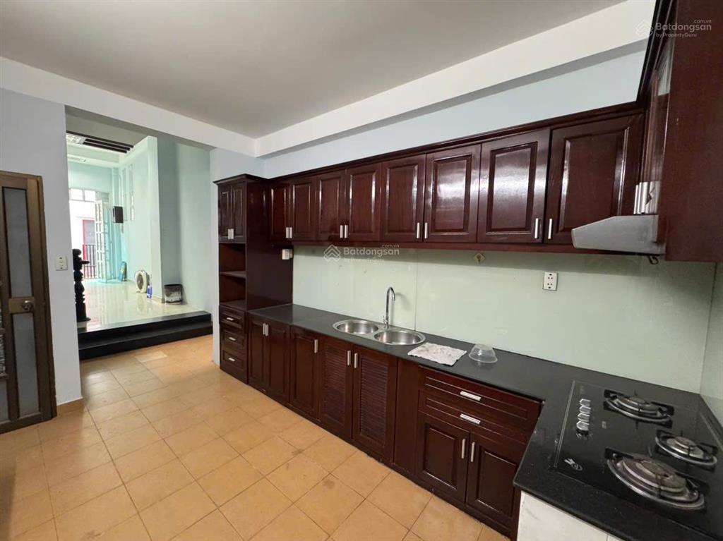 Chính chủ bán nhà đường nam kỳ khởi nghĩa, hẻm xe du lịch 16 chỗ vào, biệt thự, văn phòng