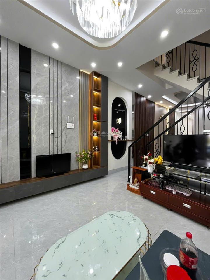 Bán nhà mặt tiền đường số 1 kđt tây bắc  rạch giá