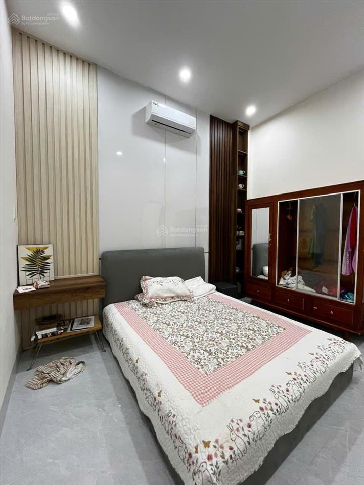 Bán nhà mặt tiền đường số 1 kđt tây bắc  rạch giá