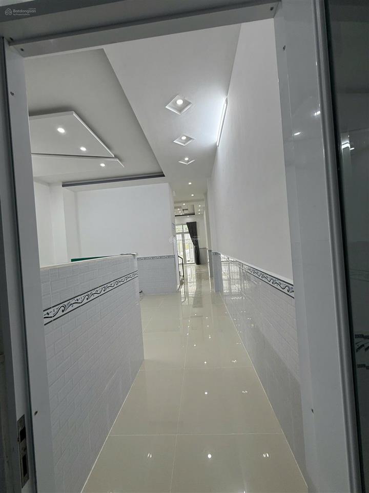 Bán nhà kdt phú cường cách phan thị ràng 100m và bệnh viện đa khoa