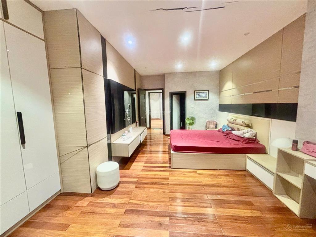 Bán nhà mặt tiền vũ thị sen trung tâm kdt phú cường