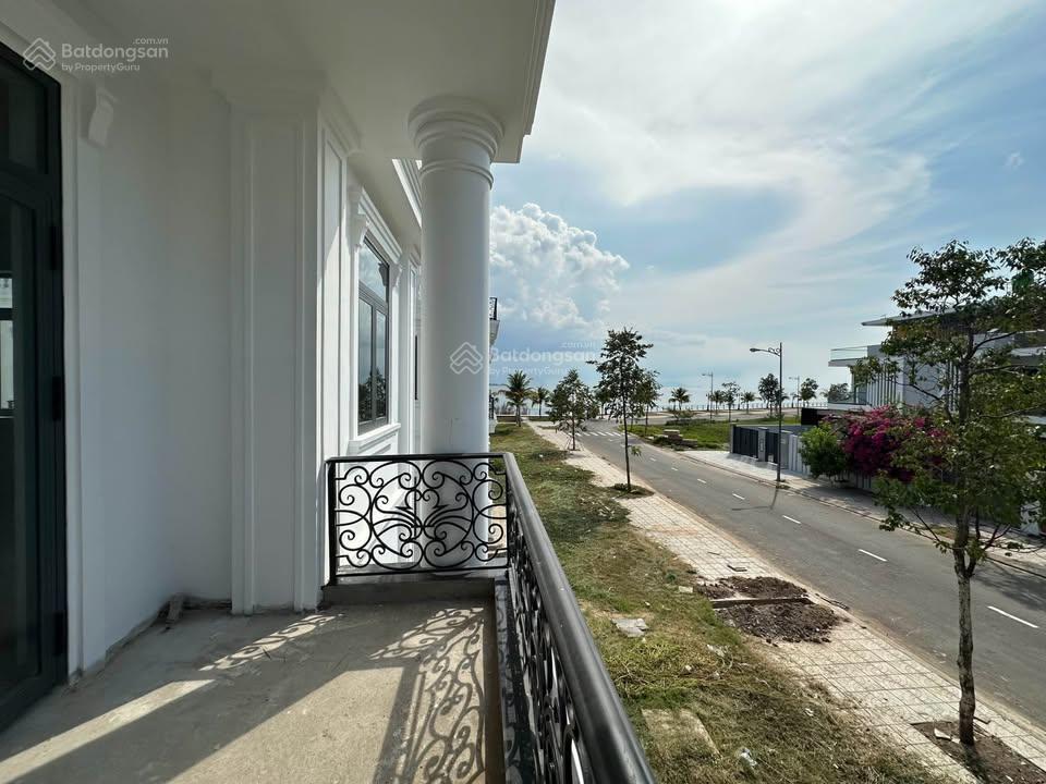 Biệt thự đơn lập kdt phú cường đường nguyễn hữu thọ