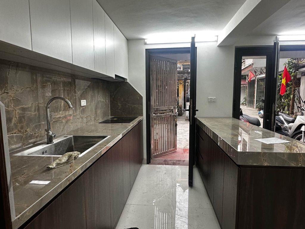 HOÀNG MAI, Ô TÔ NGỦ  4 TẦNG LÔ GÓC QUANH NHÀ ĐỖ 4 Ô TÔ, DÒNG TIỀN 20TR/TH 9,8 TỶ  