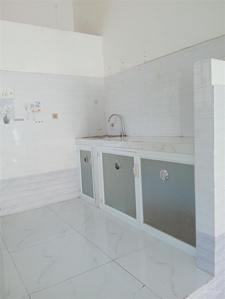 Cho thuê phòng trọ ở bình thới, 4,5 triệu, 24m2, 1pn, 1wc, mặt tiền 4m