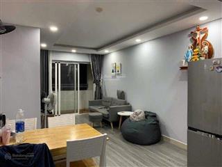 Cần bán căn hộ chung cư bàu cát 60m2 không gian 2 phòng ngủ 2 wc tặng full nội thất thang máy