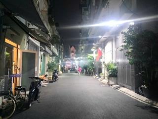 Chỉ 8.1 tỷ sở hữu ngay căn nhà dt ngang 5m x14m cn đủ 64m2 .kết cấu 2 tầng .phường 13 tân bình
