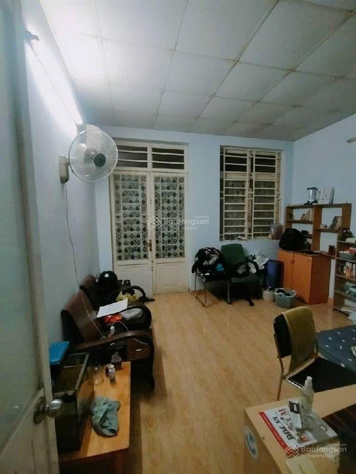 Hẻm 10 m bùi văn ngữ hương lộ 80b ngay chợ .ngang 4m x15m 2 tầng 3 pn 2 wc đường 10m chỉ 5.1 tỷ