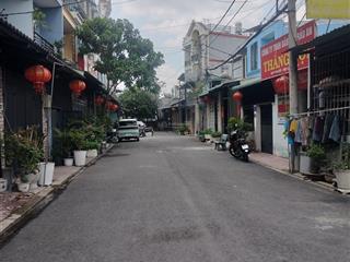 Hẻm 10 m bùi văn ngữ hương lộ 80b ngay chợ .ngang 4m x15m 2 tầng 3 pn 2 wc đường 10m chỉ 5.1 tỷ