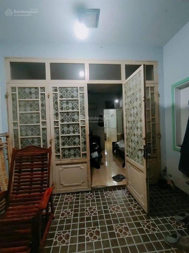 Hẻm 10 m bùi văn ngữ hương lộ 80b ngay chợ .ngang 4m x15m 2 tầng 3 pn 2 wc đường 10m chỉ 5.1 tỷ