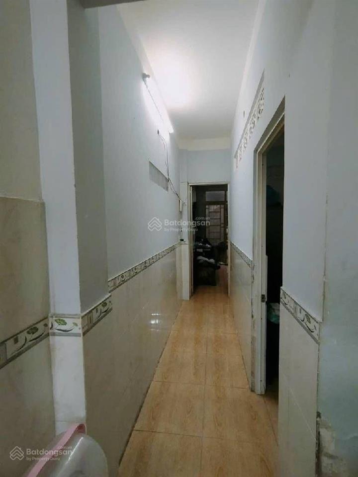 Hẻm 10 m bùi văn ngữ hương lộ 80b ngay chợ .ngang 4m x15m 2 tầng 3 pn 2 wc đường 10m chỉ 5.1 tỷ