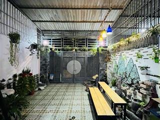 Mới về 2 mặt tiền kinh doanh đa ngành nghề.. mỹ huề giá chỉ 6.3 tỷ. dt 147m2. xây 2 tầng 4p