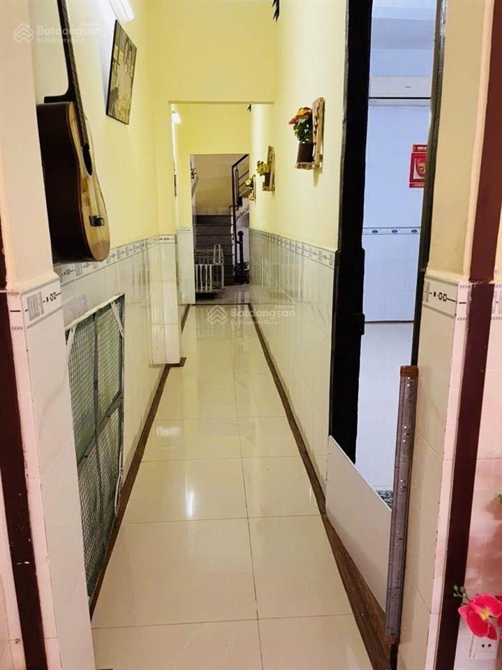 Mới về 2 mặt tiền kinh doanh đa ngành nghề.. mỹ huề giá chỉ 6.3 tỷ. dt 147m2. xây 2 tầng 4p