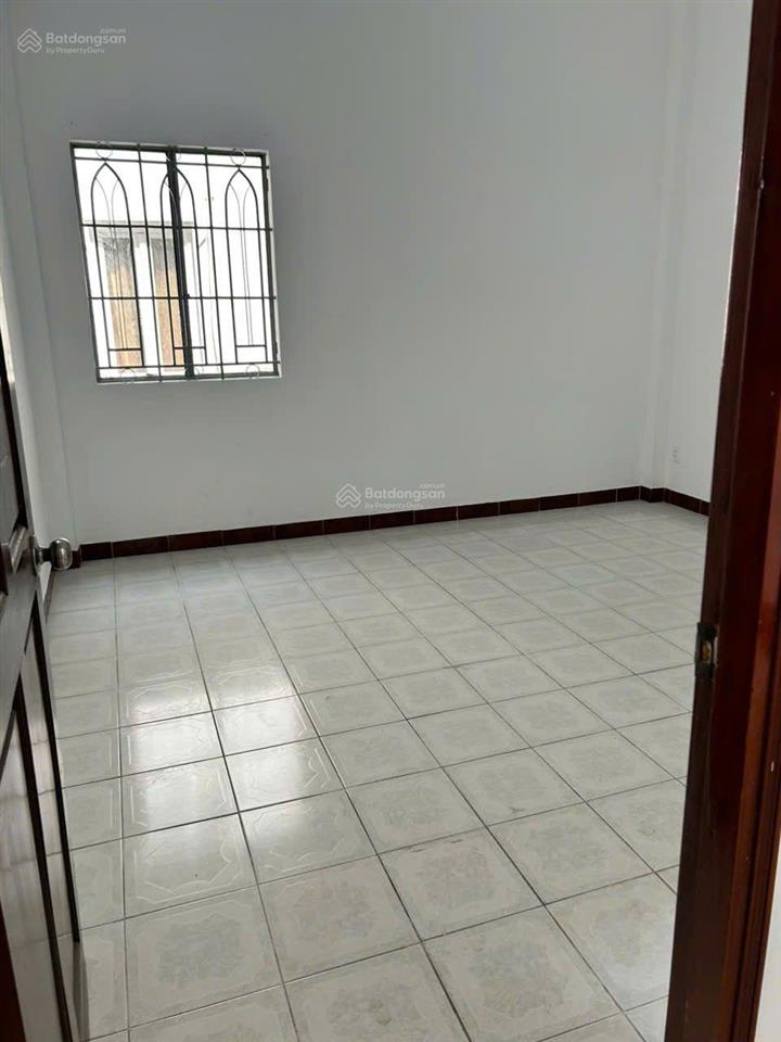 Bán nhà hẻm xe tải tránh nhau nguyễn minh hoàng k300 vị trí thoáng mát 3 tầng .67m2 .chỉ 16 tỷ tl