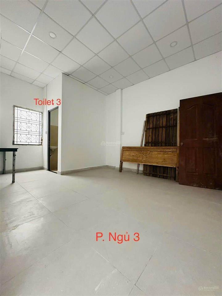 Nhà kiên cố ngang khủng 6m x12m . kết cấu 2tầng . sát mặt tiền hiệp thành 13 chỉ 4.1 tỷ