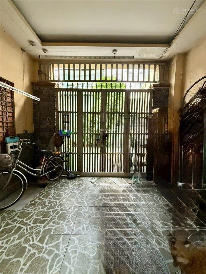 Bán nhà 2 mặt tiền hẻm xe tải thông trung chánh, hóc môn. giá chỉ 5,5 tỷ. tl
