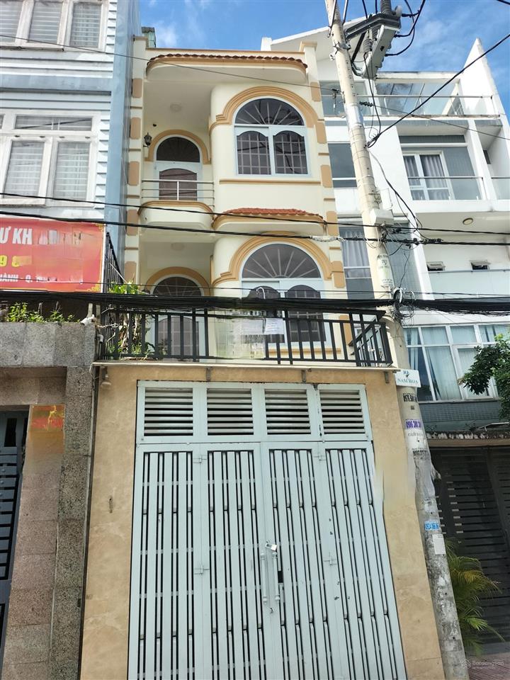 Cho thuê mtkd hiệp thành 13, dt 56m2, 4pn, 3wc, mặt tiền 4mx14m 3 tầng chỉ 10 tr /tháng