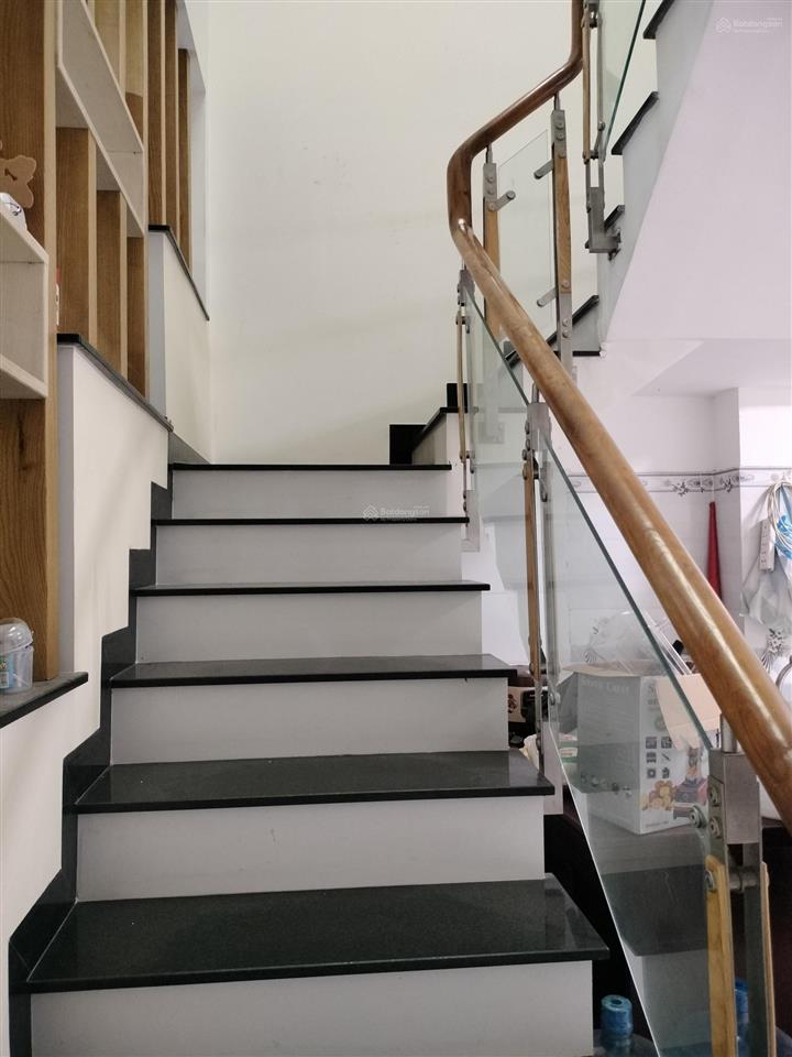 Hẻm xe hơi thông 7m huỳnh thị hai 4.3mx24m. 2 tầng móng kiên cố nhà mới chỉ 5.2 tỷ tl