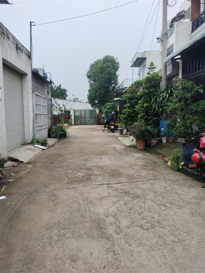 Hẻm xe hơi thông 7m huỳnh thị hai 4.3mx24m. 2 tầng móng kiên cố nhà mới chỉ 5.2 tỷ tl