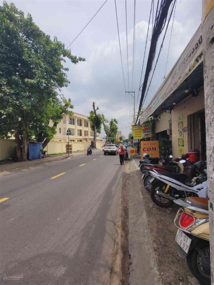 Nhà đẹp mới trung mỹ tây 2 hoàn thiện thiết kế hiện đại 2tầng.hẻm xe hơi 7m thông (5mx14m .)