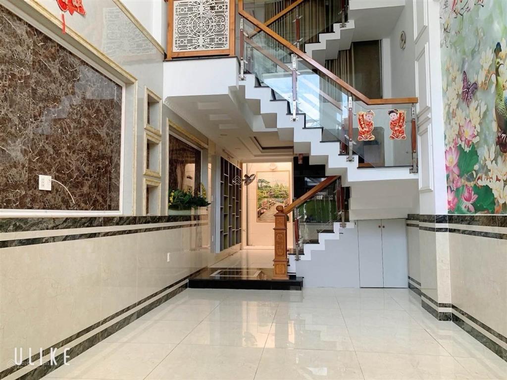 Chủ cần bán gấp nhà tch25, hẻm xe hơi, 4 tầng, công nhận đủ 77m2, nhà đẹp sang sịn chỉ 6 tỷ 780