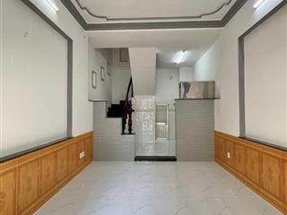 Hxh hậu giang p4 tân bình .32m2.xây. 4 tầng không lộ giới .quy hoạch vị trí đẹp .ngay sân bay 6tỷ95