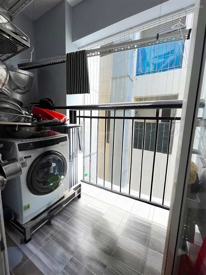 Chung cư hiệp thành. 76m2. 2pn 2 wc lầu 11. vị trí đẹp tặng nội thất cơ bản chỉ 2 tỷ 890 hỗ trợ vay