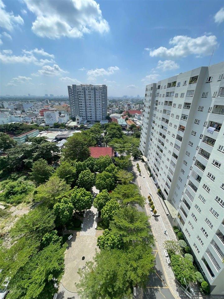 Chung cư hiệp thành. 76m2. 2pn 2 wc lầu 11. vị trí đẹp tặng nội thất cơ bản chỉ 2 tỷ 890 hỗ trợ vay