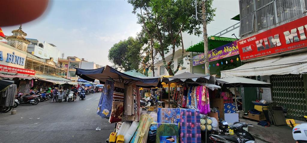 Bán nhà 2 lầu mặt tiền kinh doanh đường bùi hữu nghĩa đối diện chợ hòa bình, dt đất 89m2