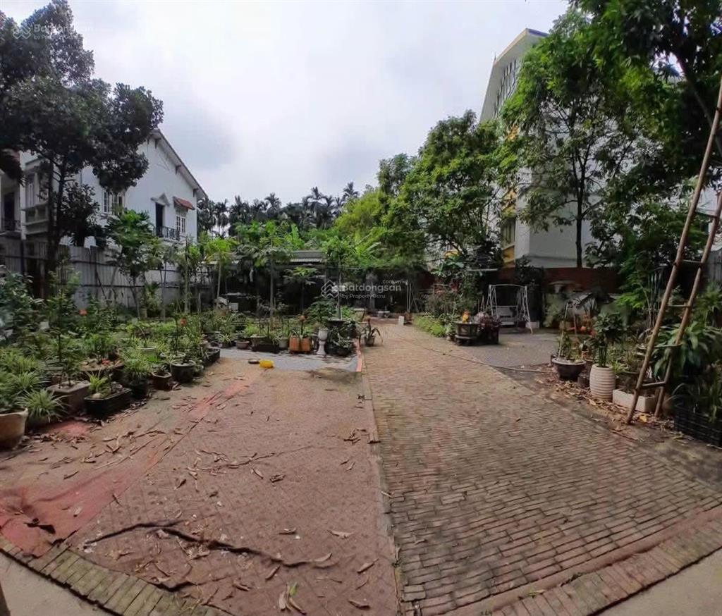 Cho thuê 855m² tại nguyễn văn cừ  long biên  phù hợp nhiều mô hình kinh doanh và đầu tư