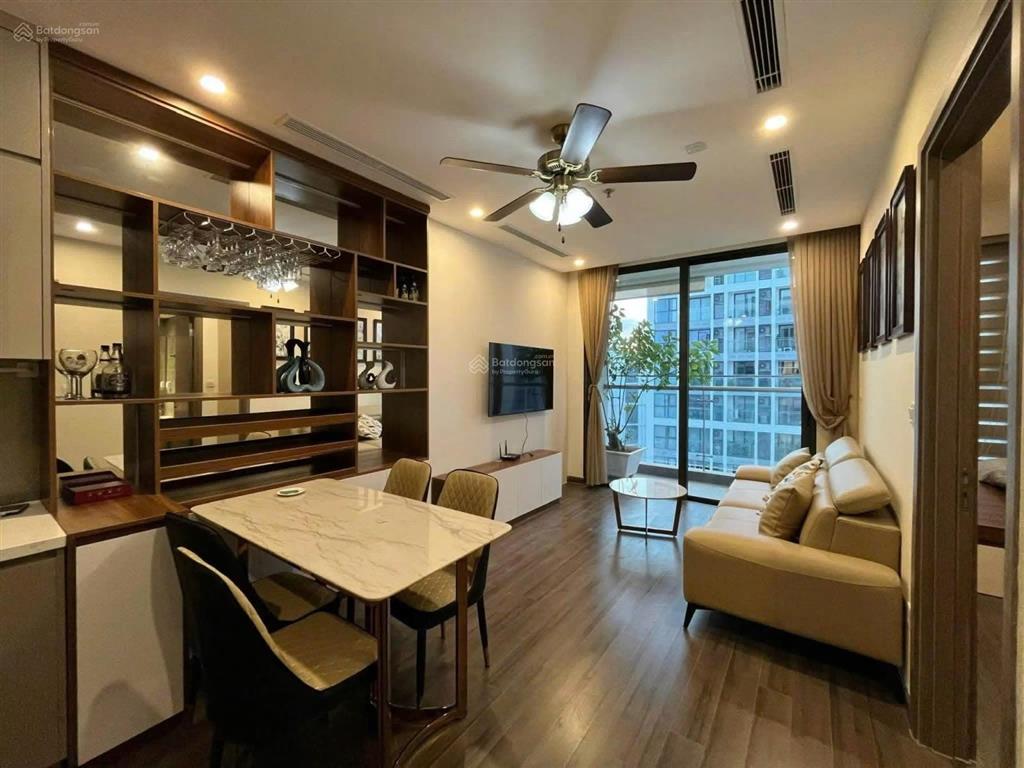 Cho thuê chung cư cao cấp vinhomes symphony  2pn  2wc  2 logia  full nội thất  tiện ích