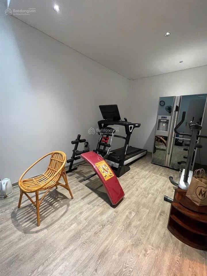 Cho thuê nhà bồ đề 6 tầng  thang máy garra ô tô full nội thất  nhà mới đẹp phù hợp vp