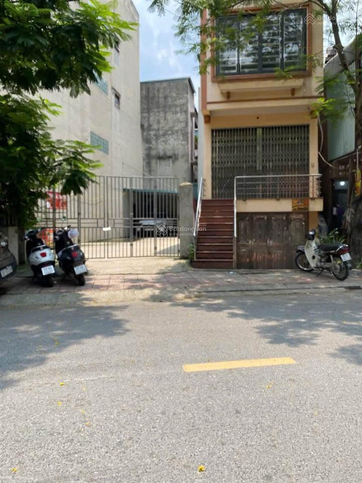 Cho thuê mặt bằng kinh doanh phố sài đồng  vỉa hè  ô tô tránh  tự dựng theo mô hình kinh doanh