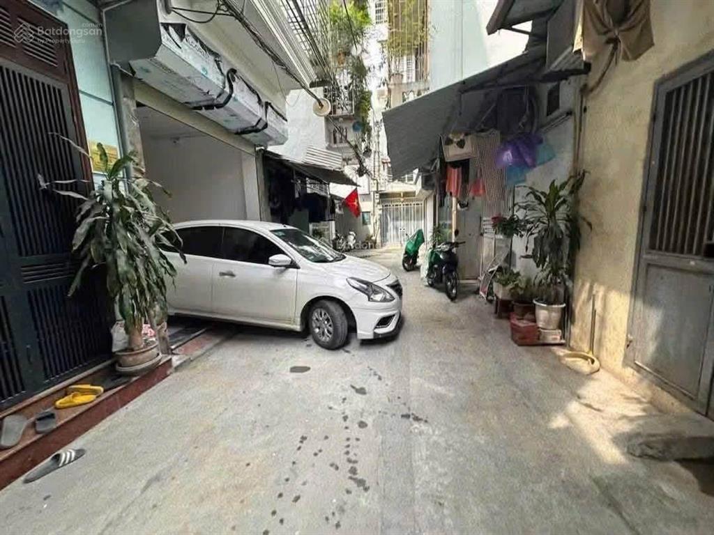 Cho thuê nhà ngọc thụy  ô tô tránh  dừng đỗ  di chuyển trung tâm thành phố mất vài phút