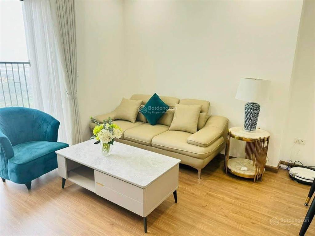 Cho thuê căn chung cư grand jardin sài đồng  2pn +1 , 2wc  nội thất đầy đủ  làm vp, nhà ở