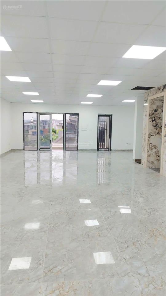 Cho thuê biệt thự liền kề khu đô thị đặng xá  vỉa hè, ô tô tránh  thang máy  thiết kế thông sàn