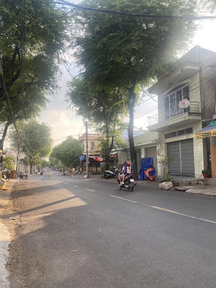 Chủ ngộp bank bán gấp nhà mặt tiền đường gò dưa, phường tam bình, 230m2, ngang 8m