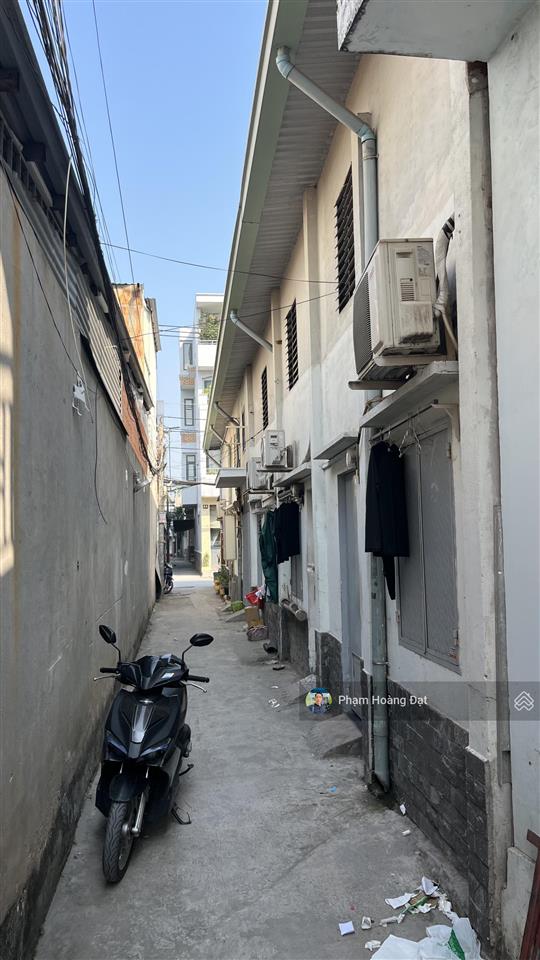 Bán nhà sát bên đại học luật hiệp bình chánh, thủ đức, 100m2, nhỉnh hơn 6 tỷ