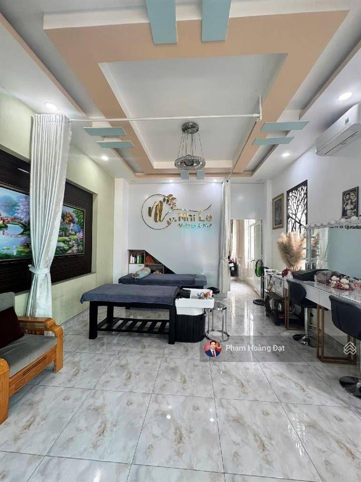 Bán nhà mặt tiền đường số 11, trường thọ, thủ đức, căn góc 4 tầng đang kinh doanh