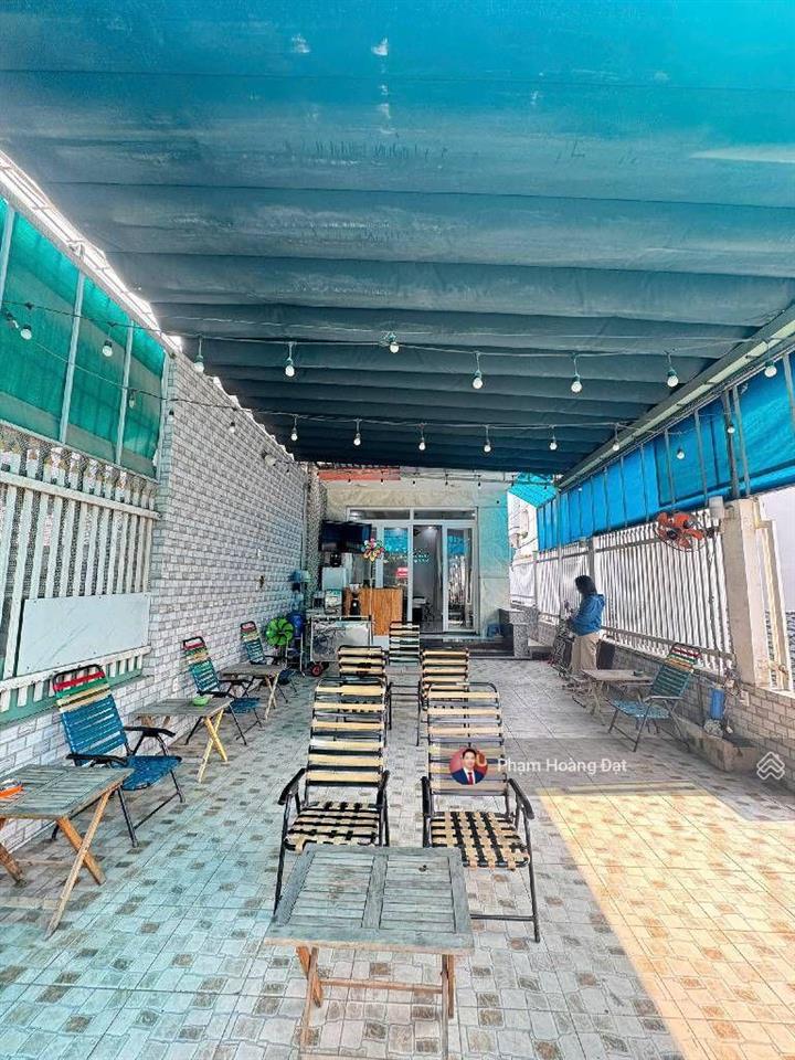 Bán nhà mặt tiền đường số 11, trường thọ, thủ đức, căn góc 4 tầng đang kinh doanh