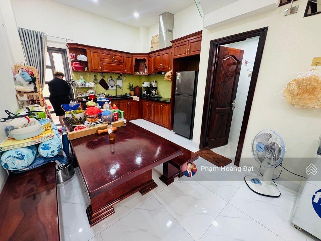 Nhà đẹp 3 tầng phường tam bình, gần chợ đầu mối thủ đức