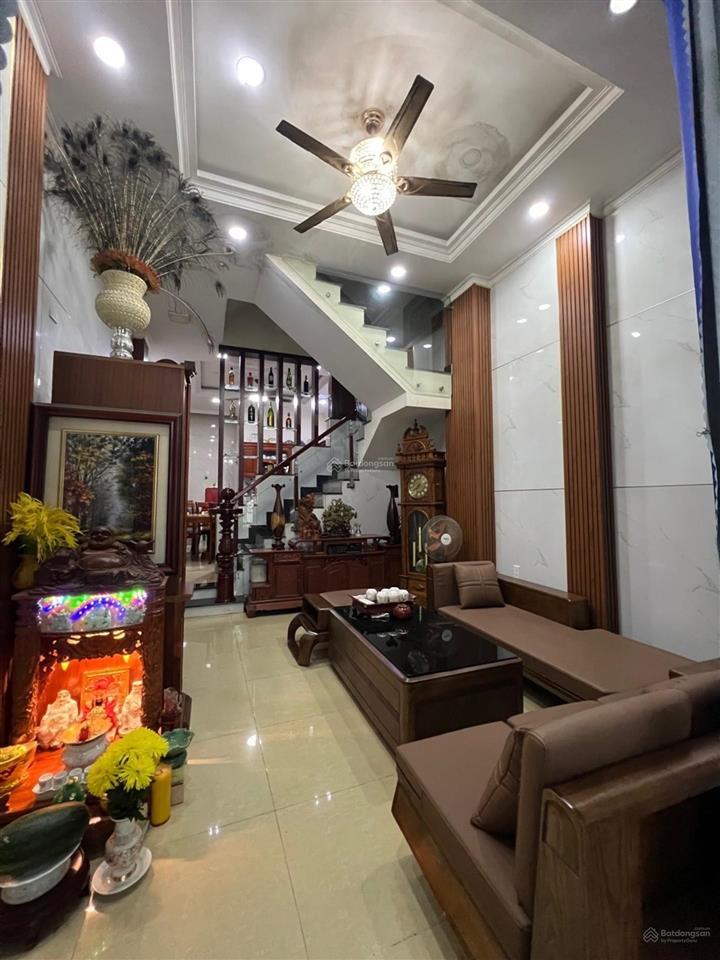Nhà đẹp 4 tầng ngay đại học luật, hiệp bình chánh, nhỉnh 9 tỷ