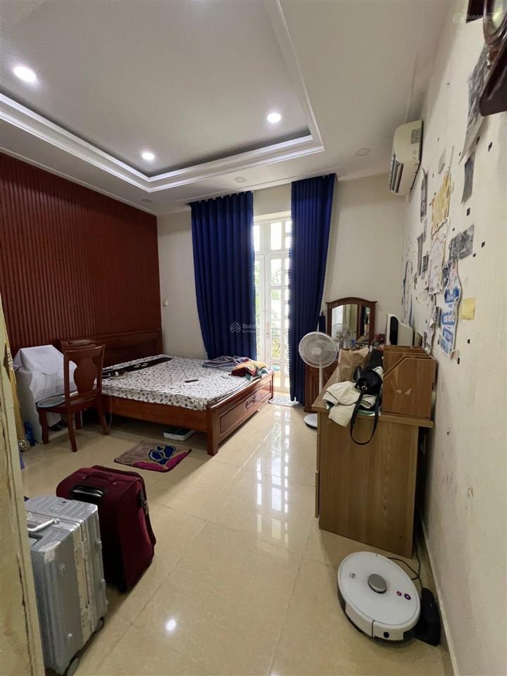 Nhà đẹp 4 tầng ngay đại học luật, hiệp bình chánh, nhỉnh 9 tỷ