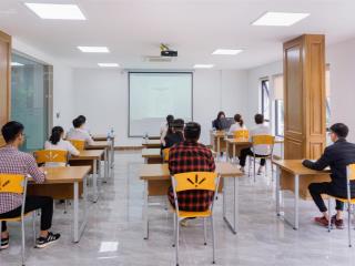 Cc cho thuê nhà dt 75m2 x 6 tầng tại phố trung kính làm văn phòng, trung tâm đào tạo học có thể ở