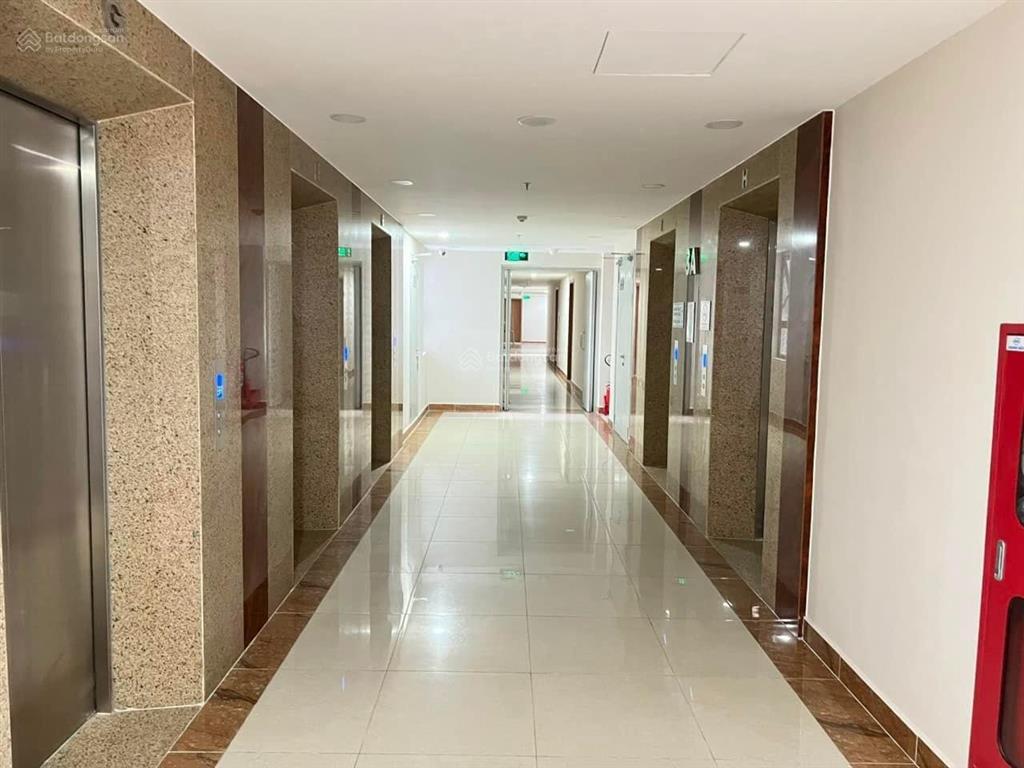 Cần bán căn 60m2 2pn2wc giá chỉ 2,3 tỷ bao sang tên
